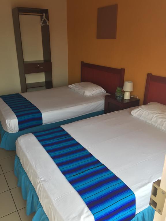 Hotel Villa Margarita Flores Szoba fotó