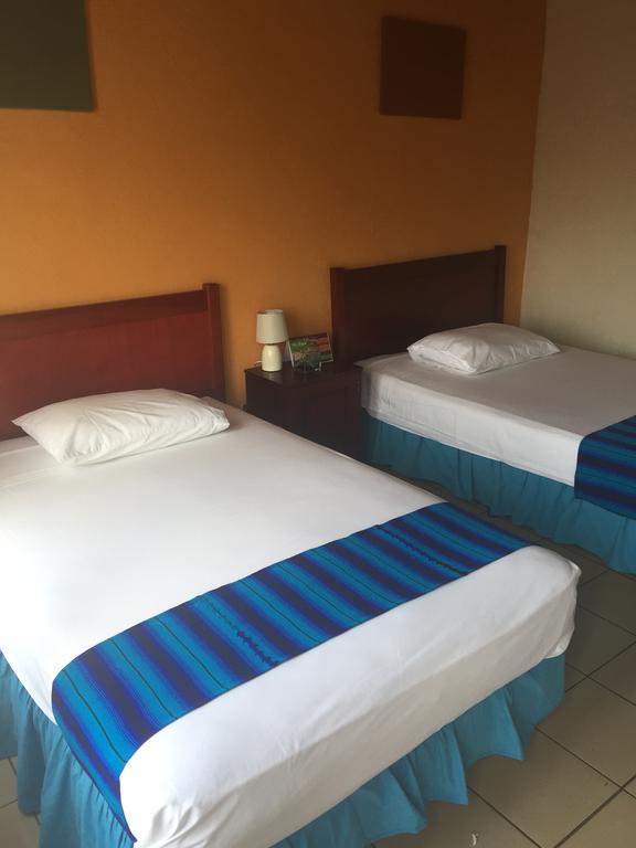 Hotel Villa Margarita Flores Szoba fotó
