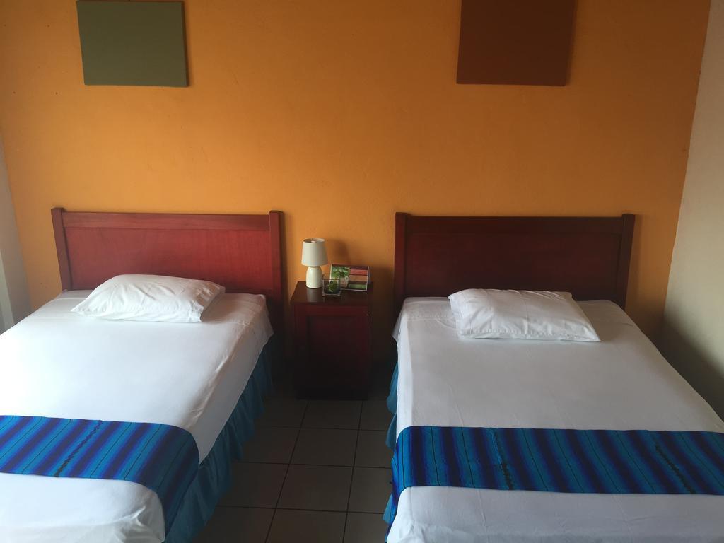 Hotel Villa Margarita Flores Szoba fotó