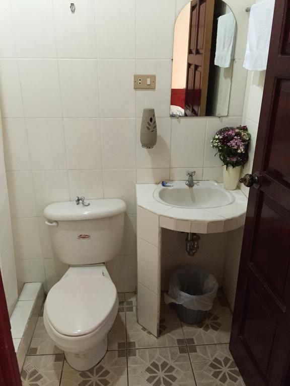 Hotel Villa Margarita Flores Szoba fotó